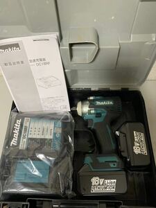 最新機種　美品　マキタ(makita) 充電式インパクトレンチ TW302DZ 充電器１台　18V 互換バッテリー　２個ケース付