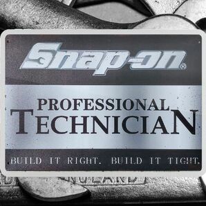 ブリキ看板 Snap on スナップオン 98 ツール 工具 DIY 車 メタルプレート インテリア ガレージ アメリカン雑貨 レトロ風 新品の画像3