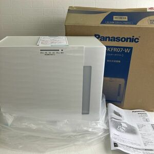 ☆【新品未使用品】Panasonic パナソニック 気化式加湿器 FE-KFR07 ホワイト 2018年製 お部屋の乾燥/風邪予防にも 保管品