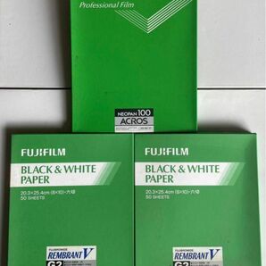 FUJIFILM モノクロ引き伸ばし用印画紙 六つ切り2種