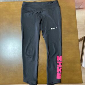 3/31まで！美品　ＮＩＫＥ　トレーニングタイツ　サイズM レディース