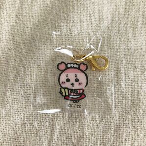 ちいかわレストラン　ちいかわ　アクリルチャーム　古本屋　カニちゃん