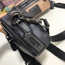 新作 2024 コーチ COACH バッグ ショルダーバッグ 69333メンズ ボディバッグ 斜めかけバッグ アウトレットレット品_画像3