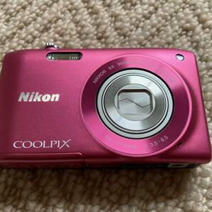 NIKON COOLPIX S3300 ストロベリーピンクの画像1