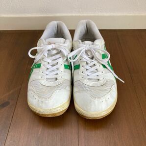 asics 体育館シューズ　24.5cm