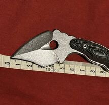 カランビットナイフ G10 ハンドル　カイデックスシース付き　新品　保管品　シルバーブレード_画像6