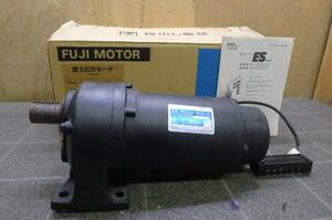 CC113 FUJI ELECTRIC Fuji электро- машина ES motor привод есть GRK2400M-G30 400W 2.3A servo motor текущее состояние товар /140