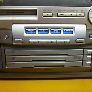 BB574 Victor ビクター CD-MD ポータブル システム RC-MD7 3CD/MD/テープ/FM/AM 通電確認済 /140の画像3