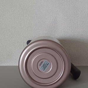 ◇サーモスステンレスポット◇保温、保冷卓上ポット◇1.5L THV-1501-CACの画像3