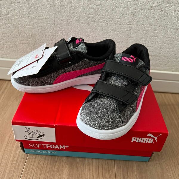 PUMA 女の子　キッズスニーカー　16cm