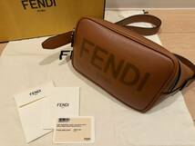 正規美品 FENDI フェンディ ボディバッグ ブラウンレザー 7VA526 AFBF ショルダーバッグ ウエストバッグ _画像1