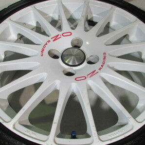 ☆OZツーリズモ■100-4H/17-7J/+40■215/40R17■POTENZA S007A&FALKEN AZENIS RT675K■アクア.ヤリス.ノート.ヴィッツ.フィット.カローラ等の画像2