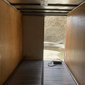 三重県鈴鹿市発 物置 トラックのアルミ箱 バン ガレージ アルミコンテナ S4番の画像6