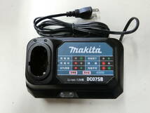 マキタ makita 充電式ペンドライバドリル DF012D 充電器 7.2V 1.5Ah バッテリー２個 純正ケース付 取説付 動作確認済み_画像6