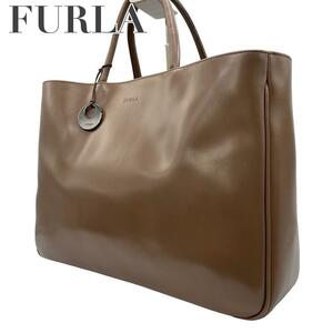 美品　FURLA フルラ　D3 レザー　ハンドバッグ　ブラウン　チャーム