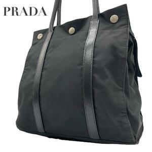 Prada Prada Nylon Tote Bag Пластина