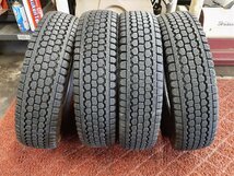 パF5192■145R12 LT 6PR　4本価格　BRIDGESTONE BLIZZAK W965　送料無料 冬 8.5分山 エブリイ キャリィ ハイゼット アクティ サンバー 深溝_画像1