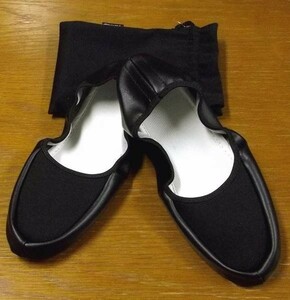  mobile slippers lady's stylish folding free shipping 2. folding knitted mobile slippers plain black pouch attaching three . day event every 