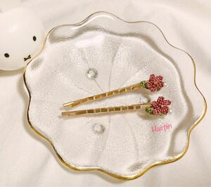 ハンドメイド 刺繍糸でできたお花のヘアピン ピンク ヘアアクセサリー お花