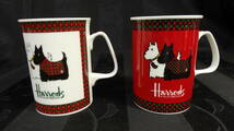 【Harrods マグカップ 2個セット】ハロッズ 犬 わんちゃん Fine Bone China イギリス製 ホワイト/レッド ペア 陶器 洋食器【B7-4③】0313_画像2