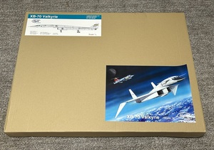 HpH Models★1/48★XB-70 ヴァルキリー★巨大キット★未組立品★定価の25％オフで！