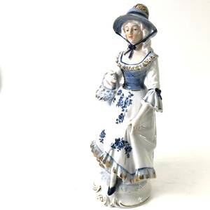 1000 jpy ~ Konigliche Porzellan-Manufaktur Berlin KPM. woman flower . ceramics doll ornament figyu Lynn interior height approximately 33cm 24c.E