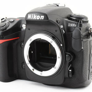 ■ 極少ショット数408回・ほぼ新品 ■ ニコン Nikon D300S ボディ A328S228S25DK C477の画像3