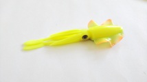 リアルな形状！　子イカを再現したワーム　やわらか素材　10cm　7g　6色セット　根魚　マダイ　マゴチ　ヒラメ　ハタ　ソフトルアー_画像7