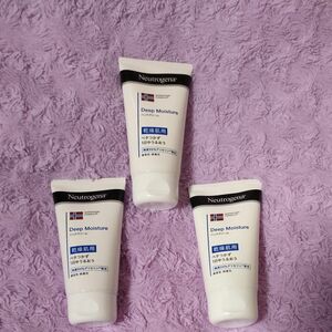 Neutrogena ニュートロジーナ ディープモイスチャー ハンドクリーム 乾燥肌用 75g ×3点