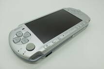 ☆PSP 5台おまとめ☆ #13739 PSP PlayStation Portable PSP-1000*2 PSP-2000 PSP-3000*2 バッテリー無し 動作未確認品_画像5