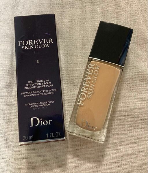 未使用品　 Dior リキッドファンデーション