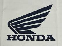 GU(ジーユー) - MEN ホンダ グラフィックT Tシャツ 5分袖 白色 XXLサイズ 本田技研工業 HRC TEAM Honda (タグ付き 未使用品 人気完売品)_画像8