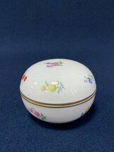 ［道］Meissen マイセン 散らし小花 蓋付小物入れ ボックス_画像2