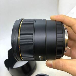 ★美品★安心初期不良対応★ SIGMA シグマ 85mm F1.4 EX DG HSM キヤノン Canon用 フルサイズ対応 単焦点中望遠 ☆フィルター付き☆の画像3