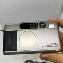 ★美品★ コンタックス CONTAX T2 Carl Zeiss Sonnar 2.8/38 T* チタンクローム_画像2