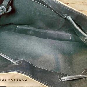 1円 【超人気！！】BALENCIAGA バレンシアガ カバス ショルダーバッグ 巾着型 レザー キャンバス ポーチ付き 1スタの画像7