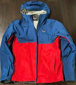 中古　patagonia パタゴニア トレントシェルジャケット h2no TORRENTSHELL JACKET レインシェル フーディ ブルーレッド サイズ S