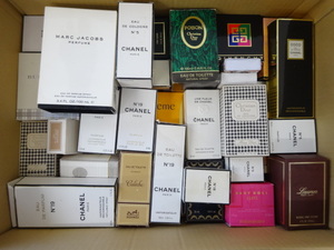 100 point and more 16.9kg and more together large amount box attaching brand perfume Chanel Dior Hermes Cartier Ralf Givenchy YSL Lancome other 