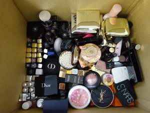 170 point and more set 10kg and more together large amount unused goods contains brand cosme used Chanel Dior YSL Guerlain Estee loader other cosmetics 