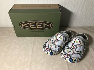 H　送料無料　新品未使用　KEEN　SHANTI ARTS　1026007　US/7　UK/6　CM/25　EU/39.5　PACHA　キーン　シャンティアーツ