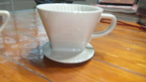 R060308... liquidation [ Carita * coffee dripper ] white 2 piece set that time thing USED storage goods 