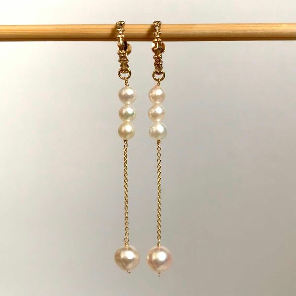 【004】あこや貝本真珠　揺れるピアリングチャーム　照り艶綺麗な珠