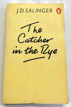(英語paper back) The Catcher in the Rye / J.D. Salinger_画像1