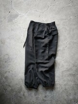 日本製【美品】17ss Iroquois C/NY Satin Baker Pants メンズ size-1 イロコイ ベイカーパンツ ウール 米軍 ミリタリー サルエルパンツ_画像2