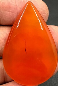 ★カーネリアン　アキークCarnelian 　Pear Cabochon　41x27x6mm　50Cts　i8521