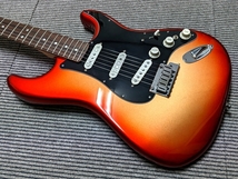 希少な山野楽器時代の光栄堂選抜品 Fender USA American Deluxe Stratocaster パーツアップグレードあり _画像3
