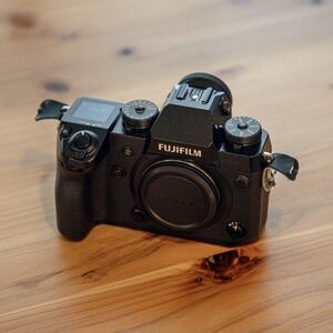 FUJIFILM X-H1 корпус беззеркальный однообъективный 