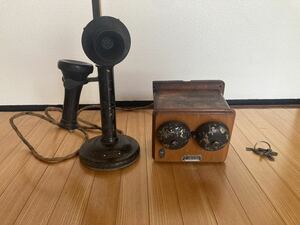  времена предмет старый телефонный аппарат 2 номер вместе электро- тип настольный телефонный аппарат 