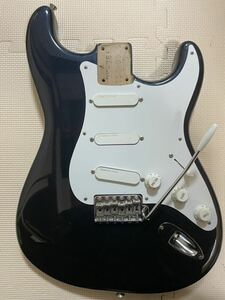 Fender Japan ST54-95LS Gunmetalic Blue ボディとピックアップアッセンブリー