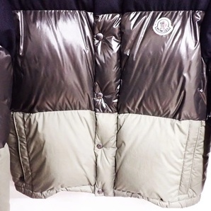 KM-2499★MONCLER/モンクレール★ダウンジャケット★21AW★AVEILLAN GIUBBOTTO★G20911A00044 54272★サイズ3★ウール★袖取り外し可能★の画像3